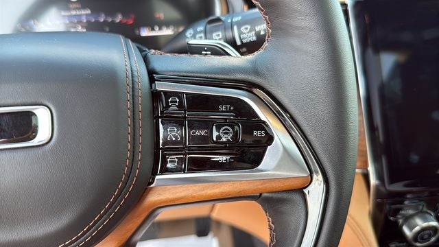 2025 Jeep Grand Cherokee Summit Reserve 4x4