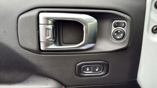 2024 Jeep Wrangler 4-Door Recon 4x4