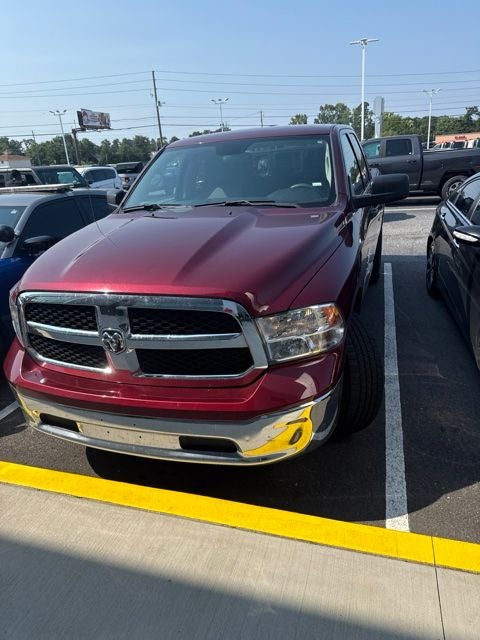 2024 RAM 1500 Classic SLT Quad Cab 4x2 6'4' Box
