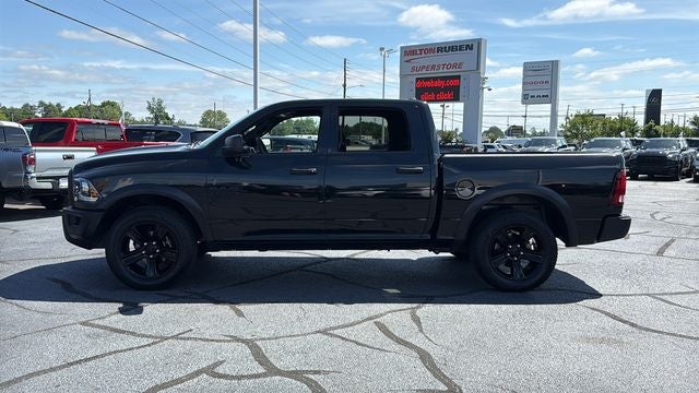 2024 RAM 1500 Classic Warlock Crew Cab 4x2 5'7' Box