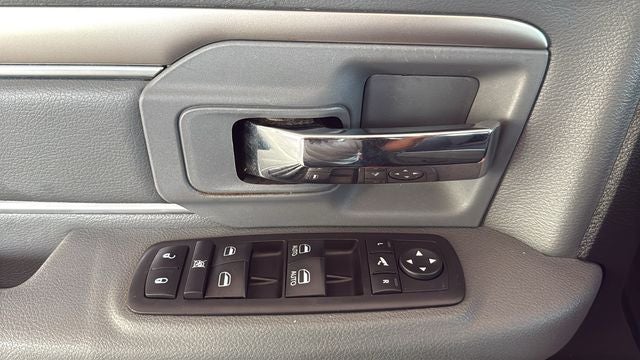 2019 RAM 1500 Classic SLT
