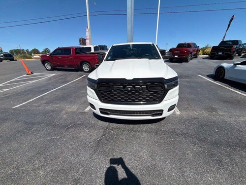 2025 RAM 1500 Tradesman Crew Cab 4x4 5'7' Box