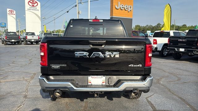 2025 RAM 1500 Big Horn Crew Cab 4x4 5'7' Box