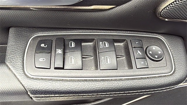 2023 RAM 1500 Rebel Crew Cab 4x4 5'7' Box