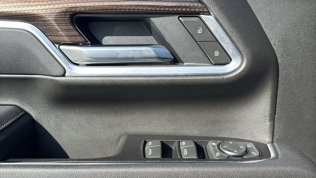 2025 Chevrolet Silverado 2500HD 4WD Crew Cab Standard Bed LT