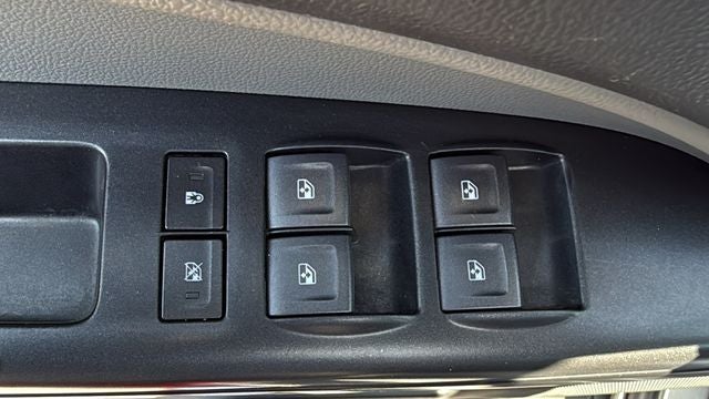 2022 Chevrolet Colorado 4WD Crew Cab Short Box WT