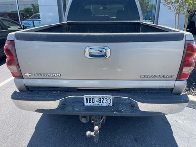 2003 Chevrolet Silverado 2500HD LS