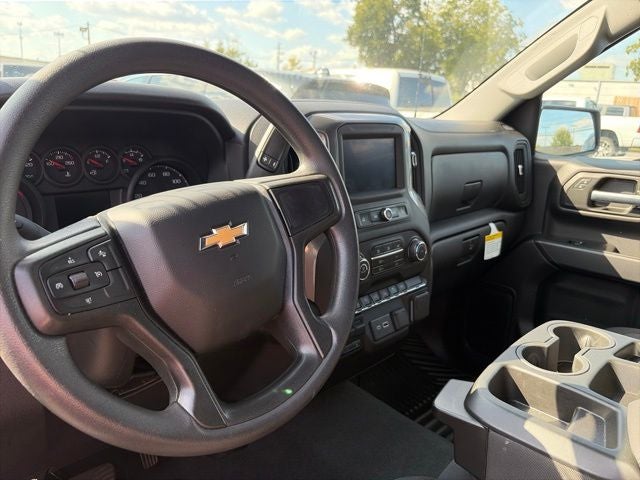 2025 Chevrolet Silverado 1500 2WD Crew Cab Short Bed Custom