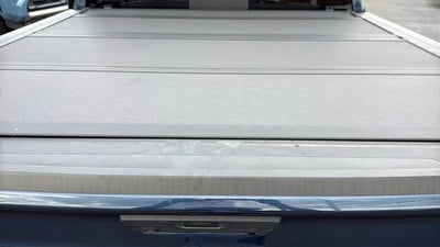 2022 Chevrolet Silverado 1500 2WD Crew Cab Short Bed High Country