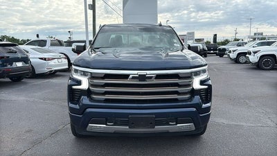 2022 Chevrolet Silverado 1500 2WD Crew Cab Short Bed High Country