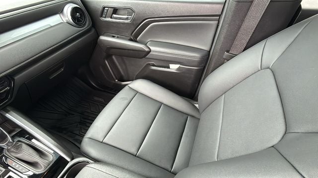 2024 Chevrolet Colorado 2WD LT