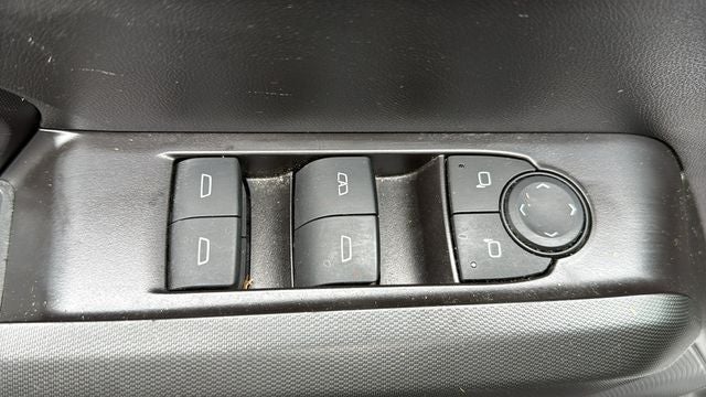2024 Chevrolet Colorado 2WD LT