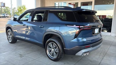 2026 Chevrolet Traverse FWD LT