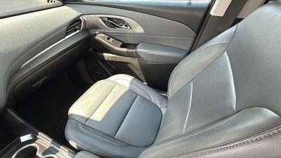 2020 Chevrolet Traverse FWD LT Leather