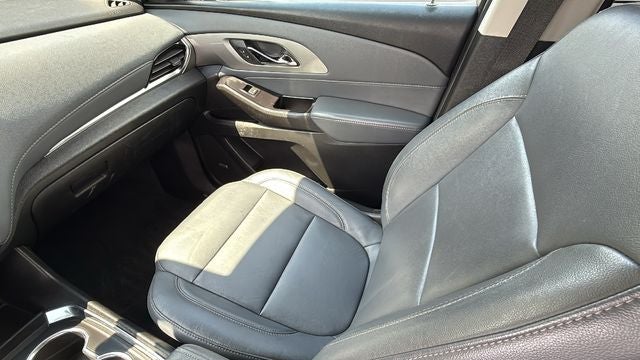2020 Chevrolet Traverse FWD LT Leather