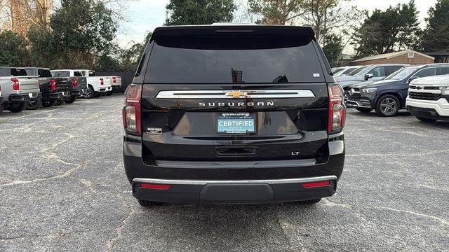 2024 Chevrolet Suburban LT