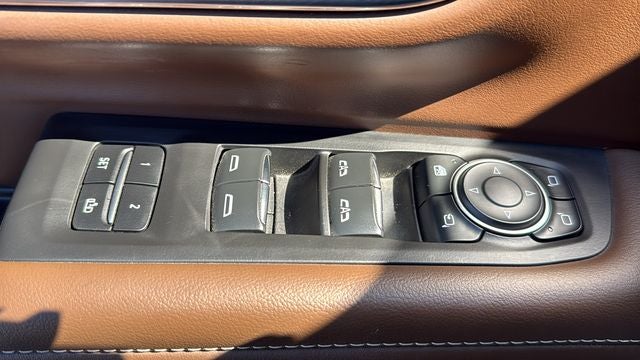 2023 Chevrolet Suburban 4WD High Country