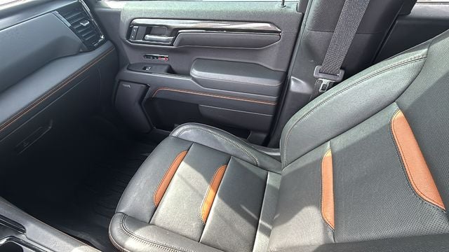 2023 GMC Sierra 1500 4WD Crew Cab Short Box AT4