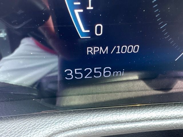 2025 Cadillac XT4 FWD Premium Luxury