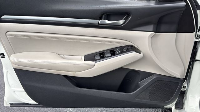 2021 Nissan Altima SV FWD