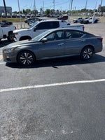 2021 Nissan Altima SV FWD