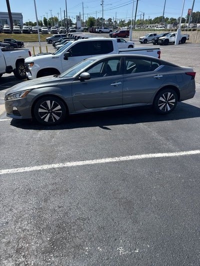 2021 Nissan Altima SV FWD