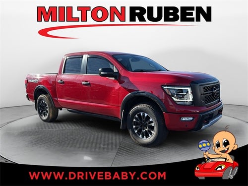 2022 Nissan TITAN Crew Cab PRO-4X 4x4