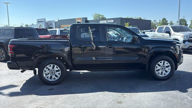 2023 Nissan Frontier SV - Photo 8