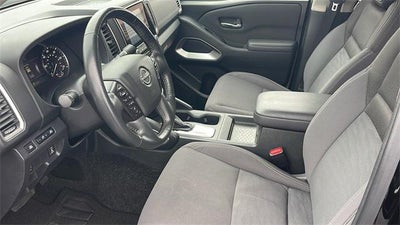 2023 Nissan Frontier Crew Cab SV 4x2