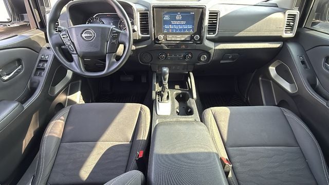2022 Nissan Frontier Crew Cab SV 4x2