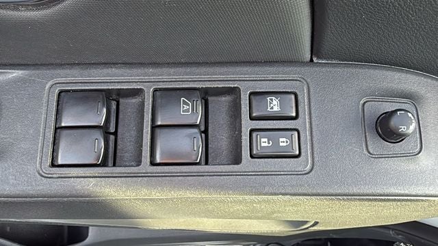 2022 Nissan Frontier Crew Cab SV 4x2