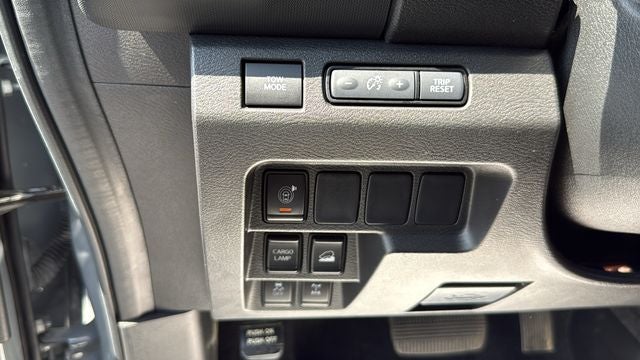 2024 Nissan Frontier Crew Cab PRO-4X 4x4