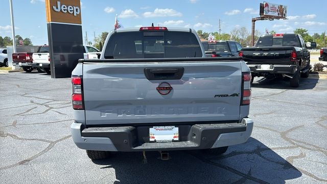 2024 Nissan Frontier Crew Cab PRO-4X 4x4