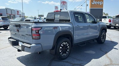 2024 Nissan Frontier Crew Cab PRO-4X 4x4