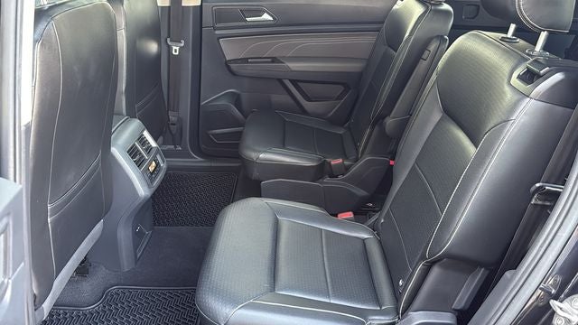 2022 Volkswagen Atlas 2.0T SE w/Technology