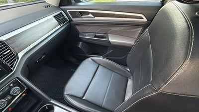 2022 Volkswagen Atlas 2.0T SE w/Technology