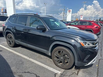 2022 Volkswagen Atlas 2.0T SE w/Technology