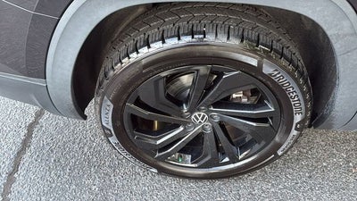 2022 Volkswagen Atlas 2.0T SE w/Technology