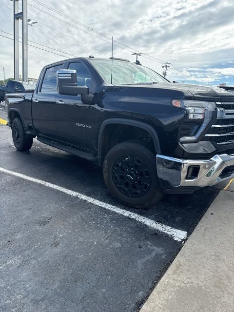 2024 Chevrolet Silverado 2500HD 4WD Crew Cab Standard Bed LTZ