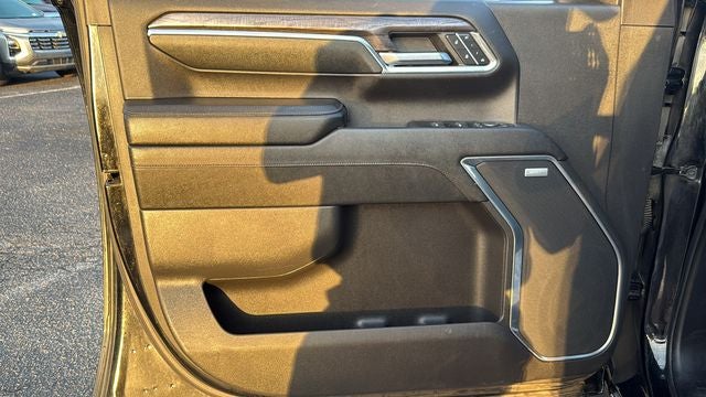2024 Chevrolet Silverado 2500HD 4WD Crew Cab Standard Bed LTZ