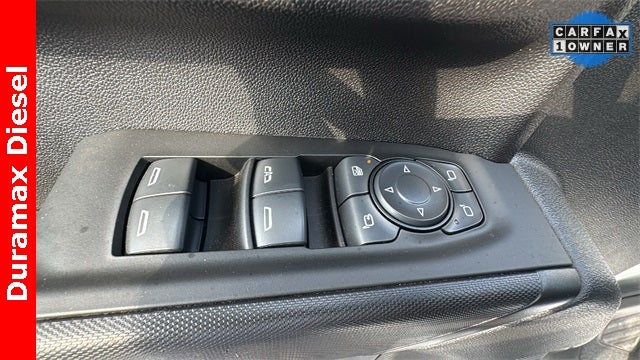 2025 Chevrolet Silverado 2500HD 4WD Crew Cab Standard Bed Custom