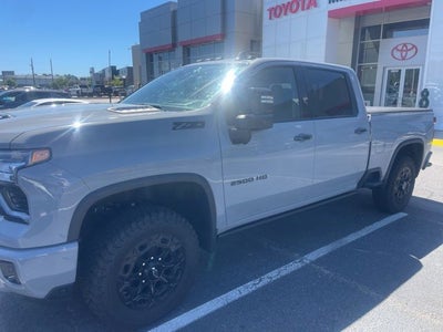 2024 Chevrolet Silverado 2500HD 4WD Crew Cab Standard Bed LTZ
