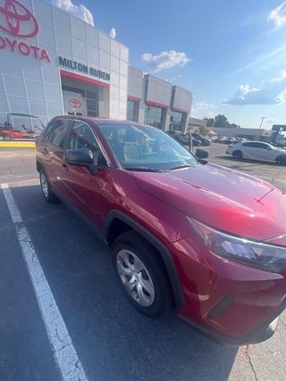 2022 Toyota RAV4 LE