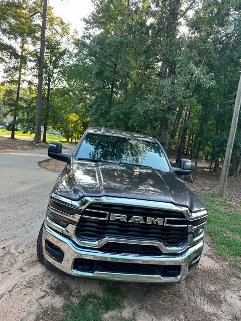 2025 RAM 3500 Tradesman Crew Cab 4x4 6'4' Box
