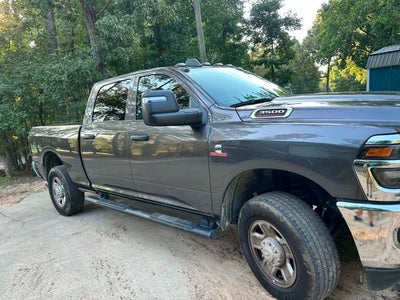 2025 RAM 3500 Tradesman Crew Cab 4x4 6'4' Box