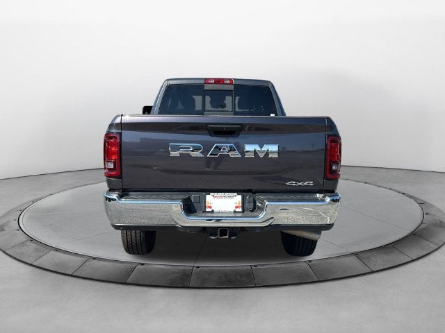 2025 RAM 3500 Tradesman Crew Cab 4x4 6'4' Box