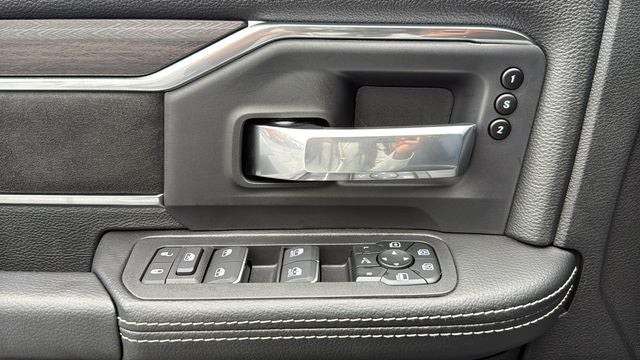2026 RAM 3500 Laramie Crew Cab 4x4 6'4' Box