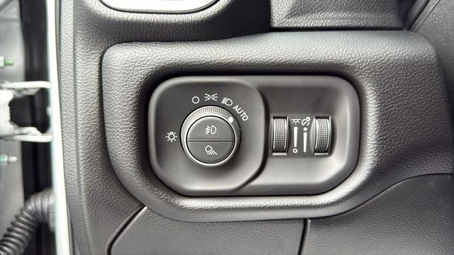 2026 RAM 3500 Laramie Crew Cab 4x4 6'4' Box