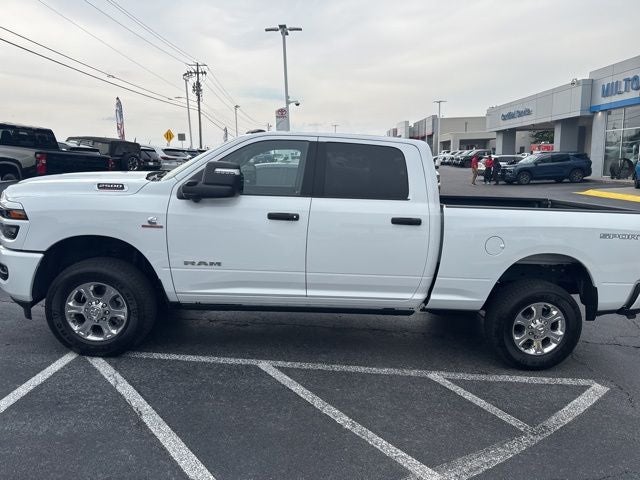 2025 RAM 2500 Big Horn Crew Cab 4x4 6'4' Box