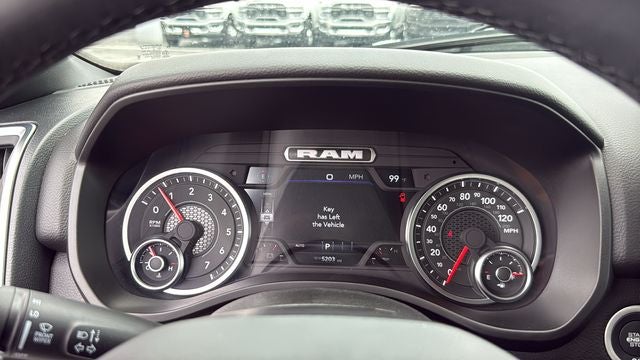2026 RAM 1500 Big Horn Crew Cab 4x4 5'7' Box